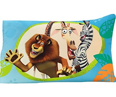 Product: Disney DreamWorks Animation Madagascar Behold My Mane 4 Piece Toddler Bedding Set, Toddler, 1 Count (Pack of 1)