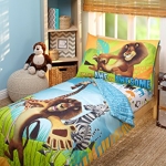 Product: Disney DreamWorks Animation Madagascar Behold My Mane 4 Piece Toddler Bedding Set, Toddler, 1 Count (Pack of 1)