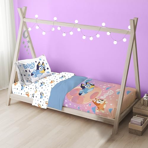 Bluey & Bingo Toddler Bedding Set, 4 Piece Quilt Sheets Pillowcase, Bright Playful Colours, 28 x 52 in 6 Product: Jay Franco Bluey & Bingo Toddler Comforter Set - 4 Piece Bed Set Includes Sheet Set & Pillow Covers - Super Soft Clouds & Stars Kids Bedding