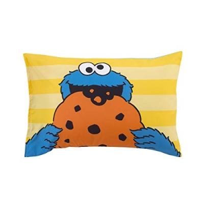 Sesame Street Toddler Bed Set, 4 Piece Best Friends Bedding, Elmo Cookie Monster Big Bird, Blue Red Yellow Green, 28x52in 13 Product: Sesame Street Best Friends Blue, Red, Yellow 4Piece Toddler Bed Set - Comforter, Fitted Bottom Sheet, Flat Top Sheet, Reversible Pillowcase, Blue, Red, Yellow, Green